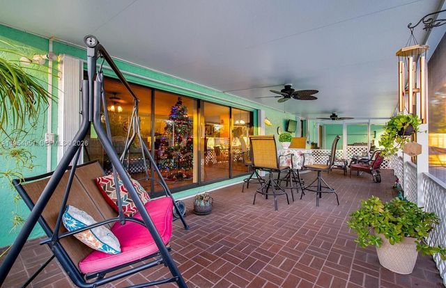 298 SE Grove, Port St. Lucie, Port St Lucie, FL 34983