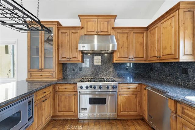 520 N Elena B, Redondo Beach, CA 90277