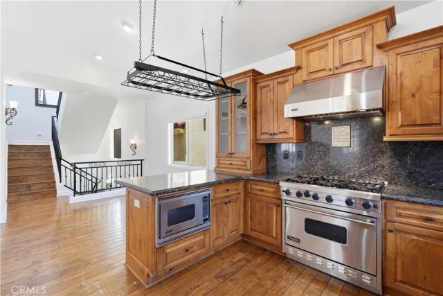 520 N Elena B, Redondo Beach, CA 90277