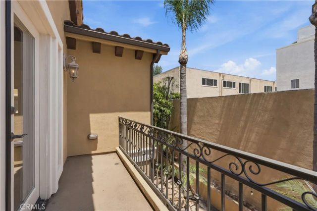 520 N Elena B, Redondo Beach, CA 90277