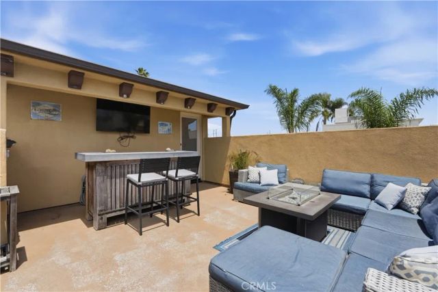 520 N Elena B, Redondo Beach, CA 90277