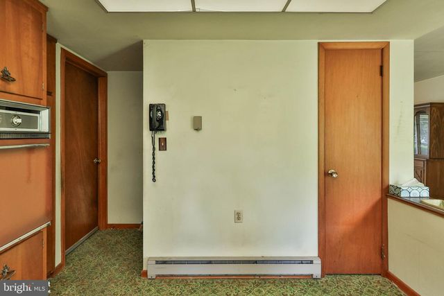 2649 NORTHVIEW AVE, Easton, PA 18045