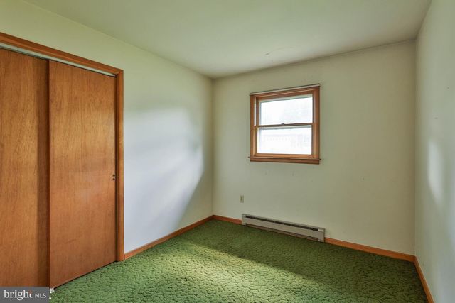 2649 NORTHVIEW AVE, Easton, PA 18045