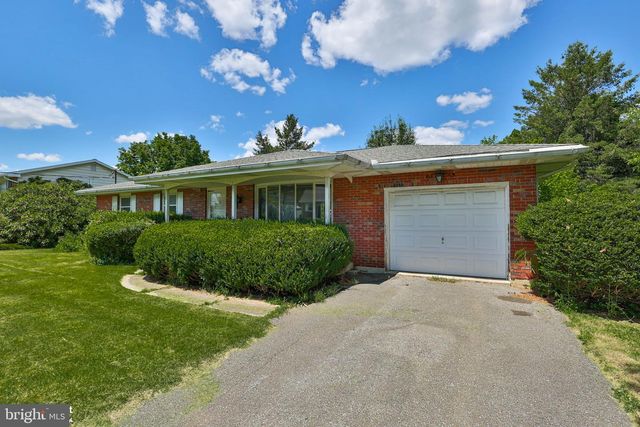 2649 NORTHVIEW AVE, Easton, PA 18045