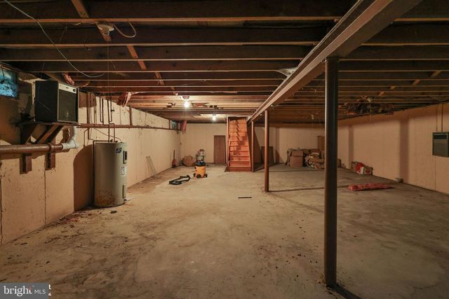 2649 NORTHVIEW AVE, Easton, PA 18045