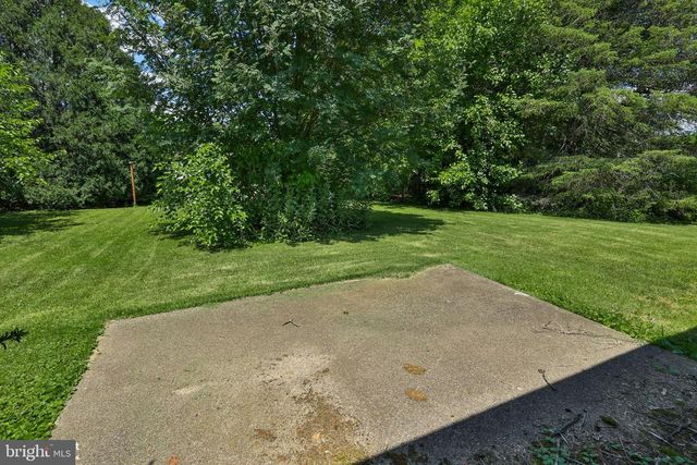 2649 NORTHVIEW AVE, Easton, PA 18045