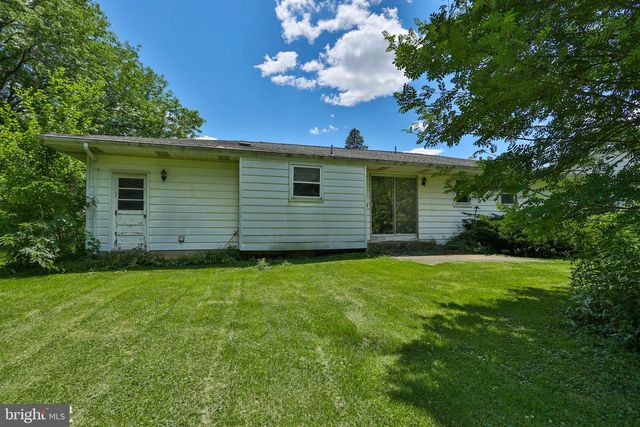 2649 NORTHVIEW AVE, Easton, PA 18045