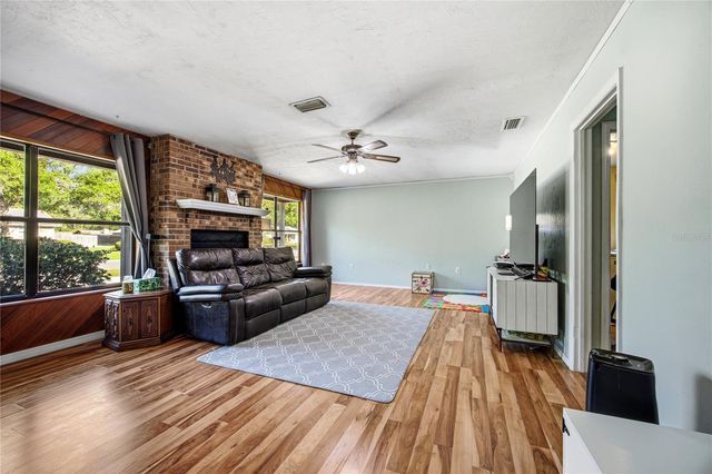 6319 NW 28TH TERRACE, Gainesville, FL 32653
