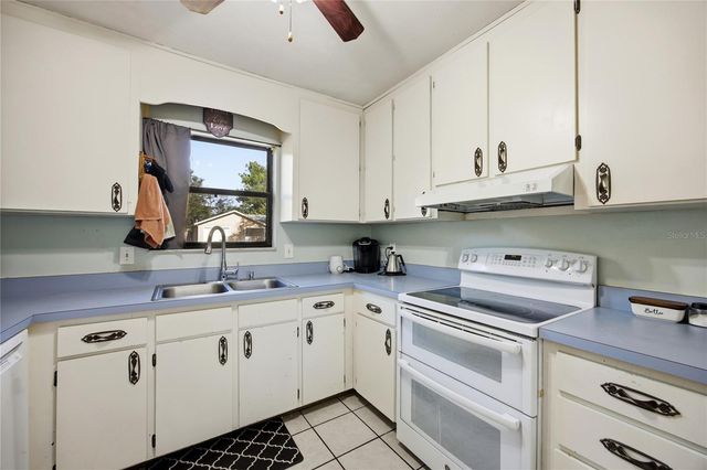 6319 NW 28TH TERRACE, Gainesville, FL 32653