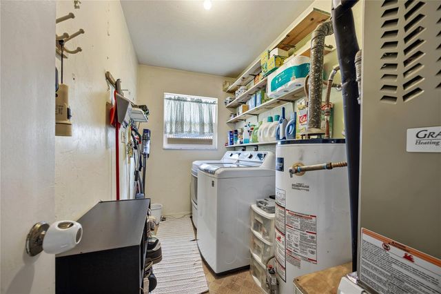 6319 NW 28TH TERRACE, Gainesville, FL 32653