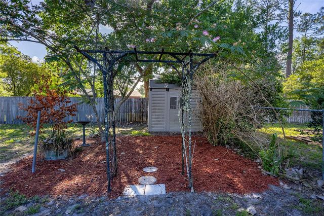 6319 NW 28TH TERRACE, Gainesville, FL 32653