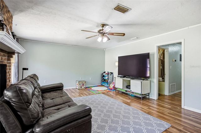 6319 NW 28TH TERRACE, Gainesville, FL 32653