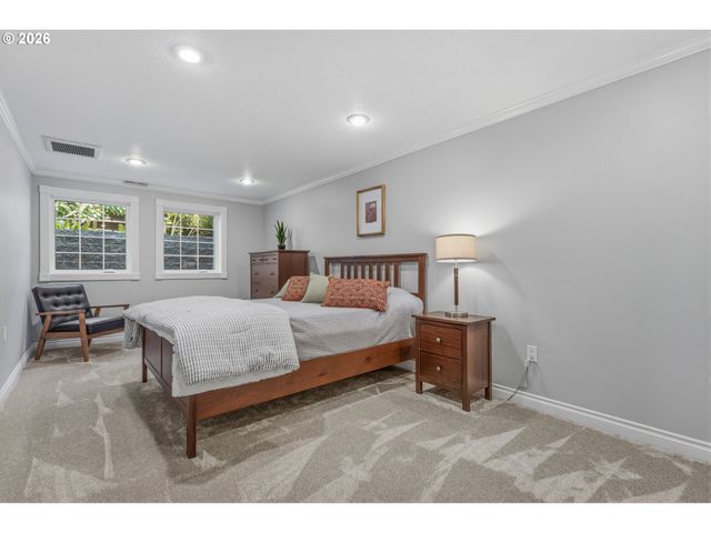 12050 Nw BIG FIR Cir, Portland, OR 97229