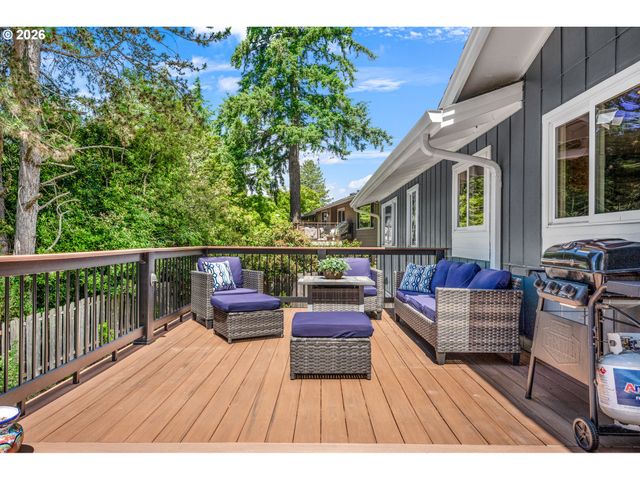 12050 Nw BIG FIR Cir, Portland, OR 97229