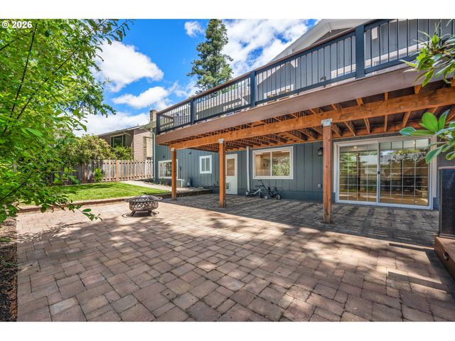 12050 Nw BIG FIR Cir, Portland, OR 97229