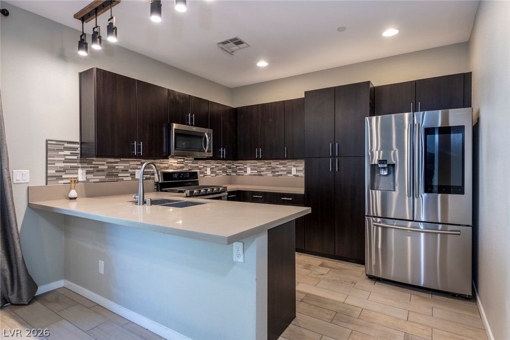 11257 Rainbow Peak Avenue 210, Las Vegas, NV 89135