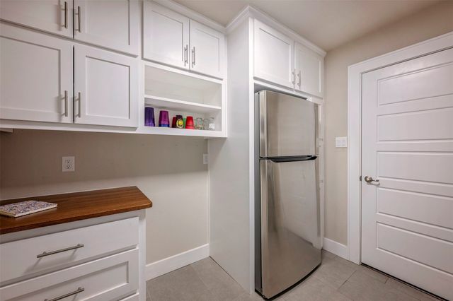 4009 Brookdale Road, Benbrook, TX 76116