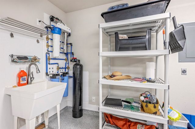 4009 Brookdale Road, Benbrook, TX 76116