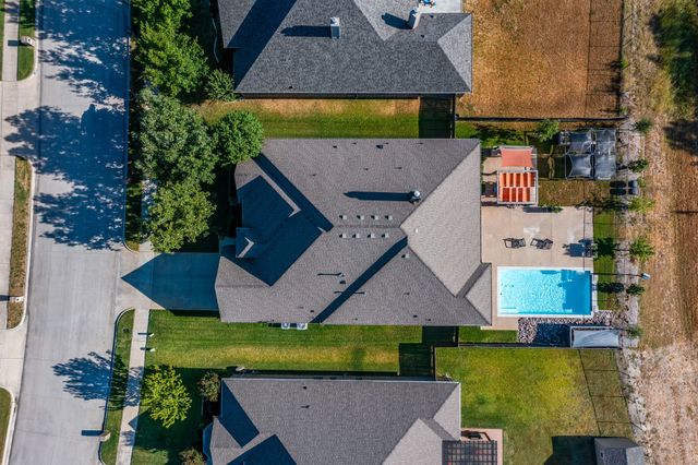 4009 Brookdale Road, Benbrook, TX 76116