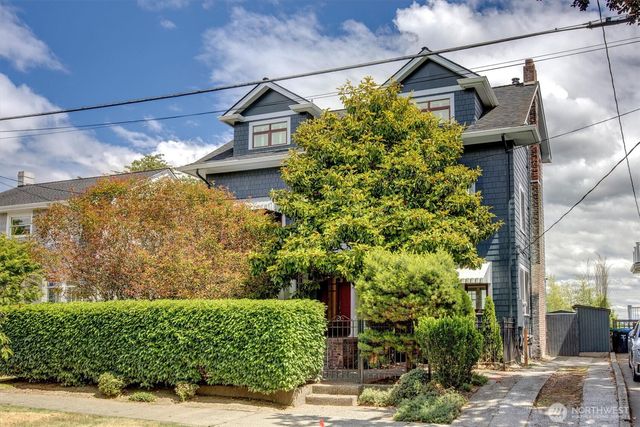 1518 4th Avenue N, Seattle, WA 98109