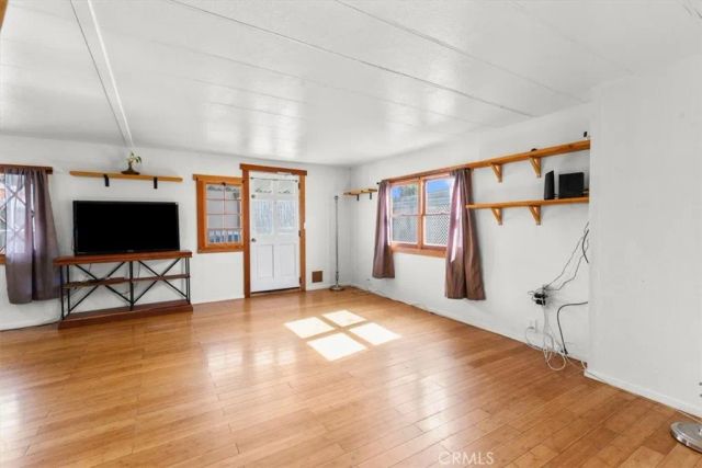 9080 9080 Bloomfield 257, Cypress, CA 90630