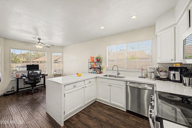 7603 W ORAIBI Drive, Glendale, AZ 85308