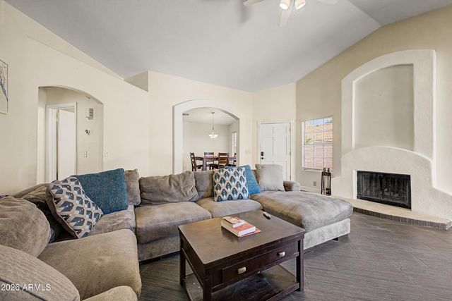 7603 W ORAIBI Drive, Glendale, AZ 85308