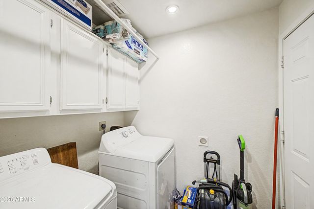 7603 W ORAIBI Drive, Glendale, AZ 85308