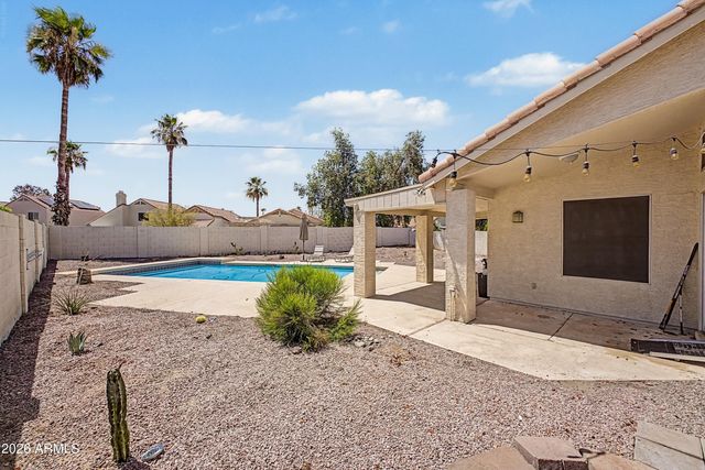 7603 W ORAIBI Drive, Glendale, AZ 85308