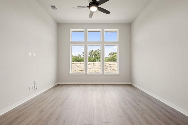 10732 Worth Lane, Manor, TX 78653