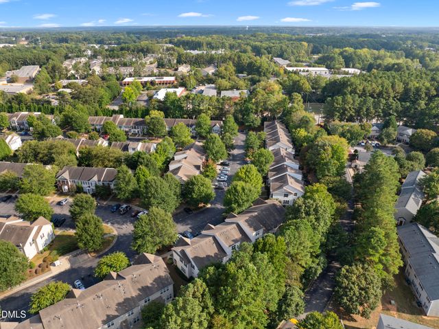 3002 Berkeley Springs Place, Raleigh, NC 27616