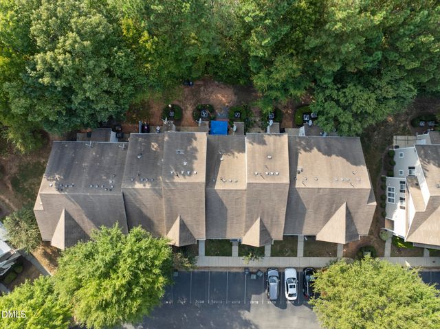 3002 Berkeley Springs Place, Raleigh, NC 27616