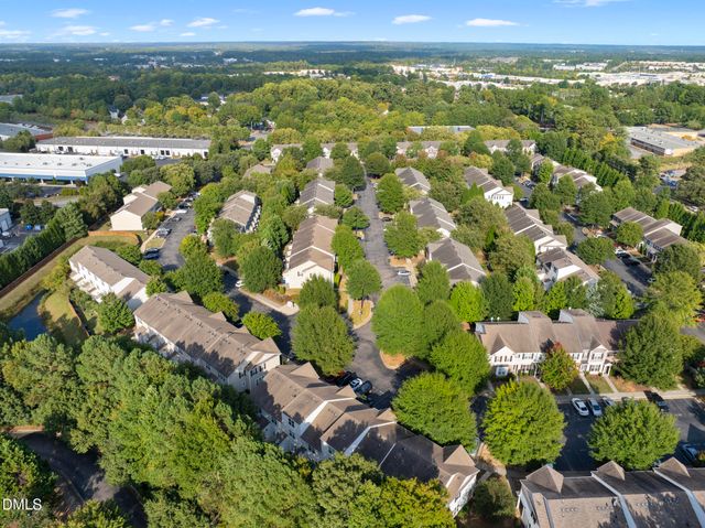 3002 Berkeley Springs Place, Raleigh, NC 27616