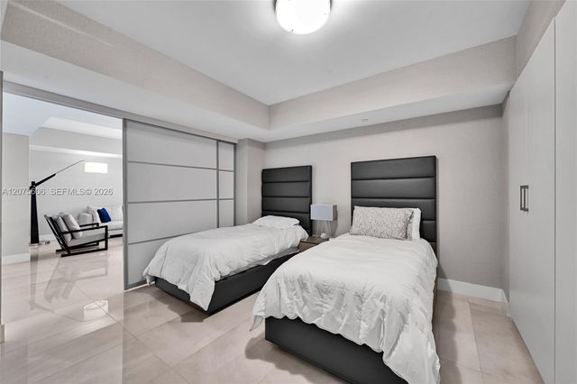 3301 NE 183rd Street 509, Aventura, FL 33160