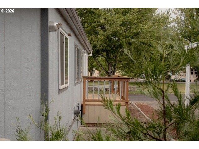 1699 N TERRY St 77, Eugene, OR 97402