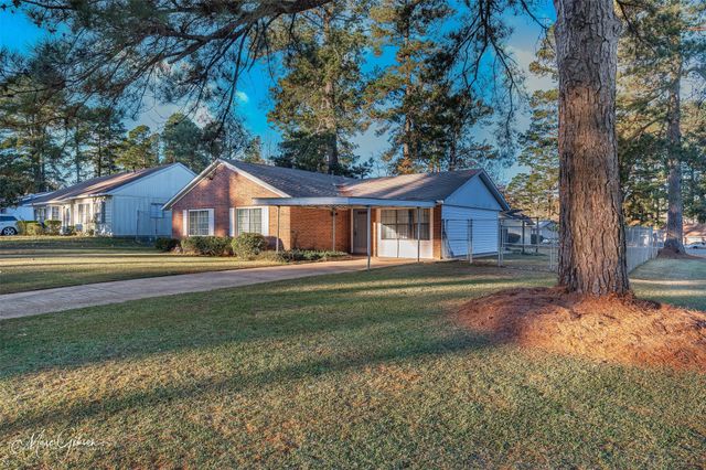 3304 Gorton Road, Shreveport, LA 71119