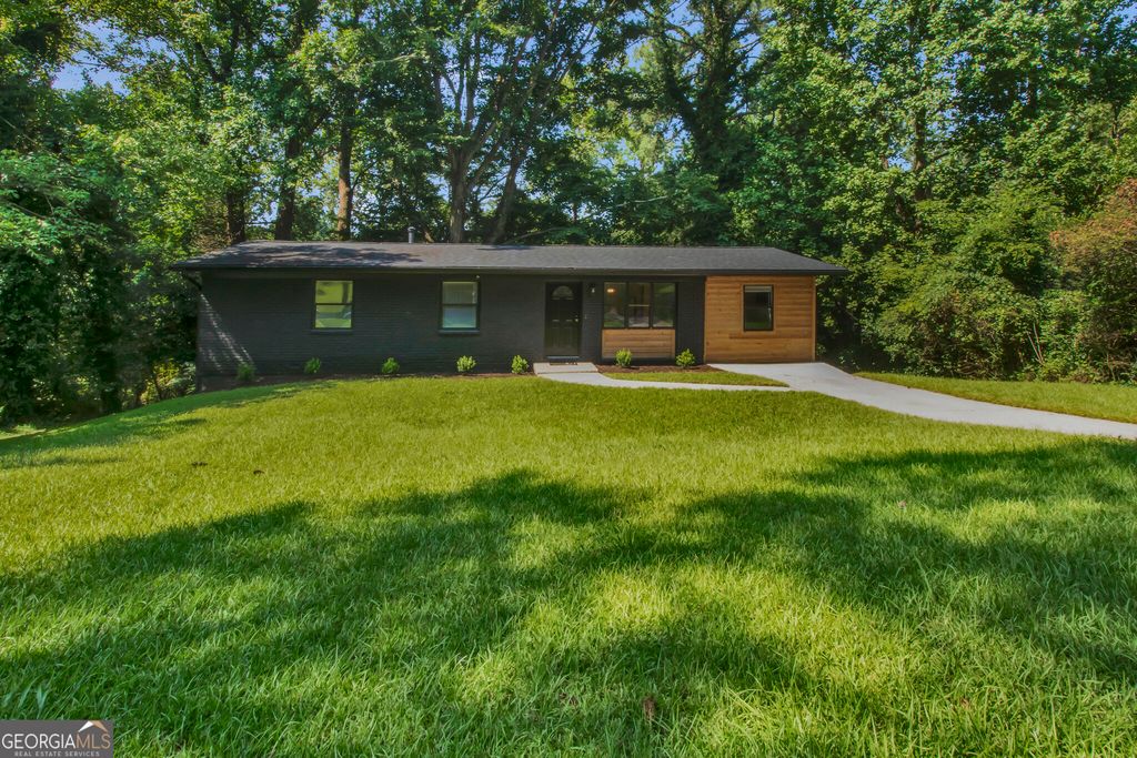 2461 Bouldercliff Way SE, Atlanta, GA 30316
