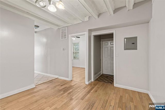 26 12th Street 2, Newark, NJ 07107