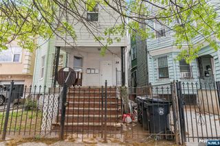 26 12th Street 2, Newark, NJ 07107