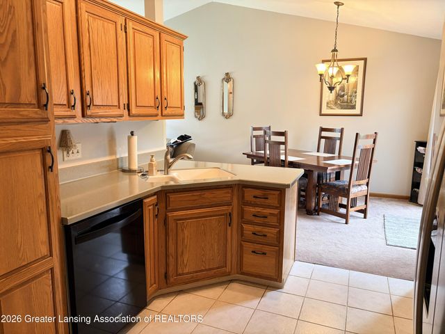 2325 Bush Hill, Holt, MI 48842