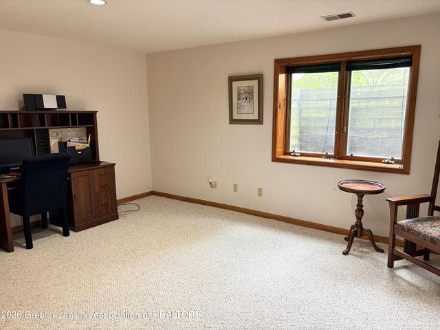 2325 Bush Hill, Holt, MI 48842