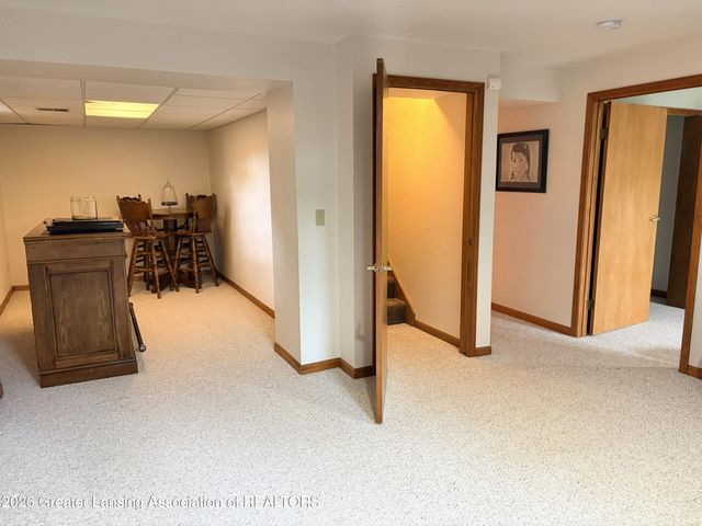 2325 Bush Hill, Holt, MI 48842