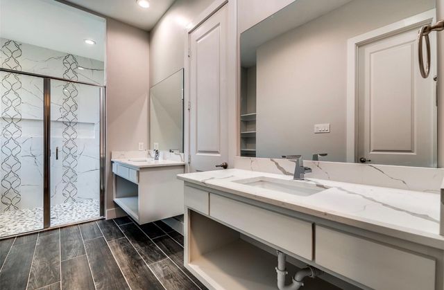 928 Noah Street, Mansfield, TX 76065