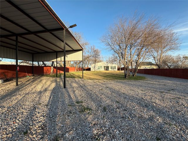 928 Noah Street, Mansfield, TX 76065