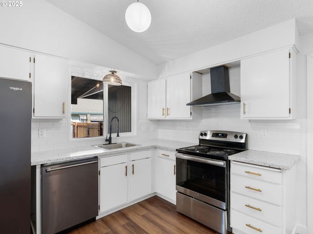 15105 Se 5TH St, Vancouver, WA 98684
