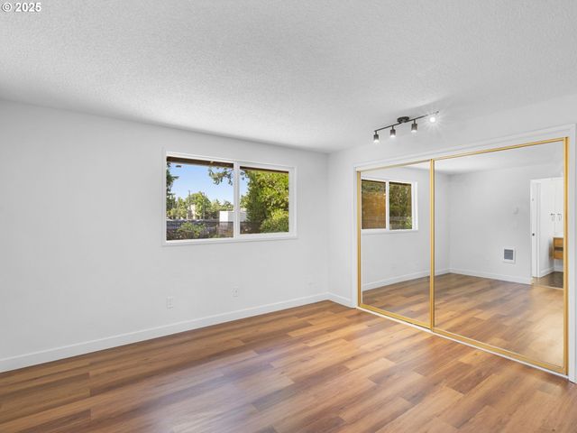 15105 Se 5TH St, Vancouver, WA 98684