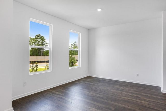 209 Groveton Court, Euharlee, GA 30145