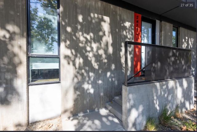 2419 Binnen Ln, Sacramento, CA 95818