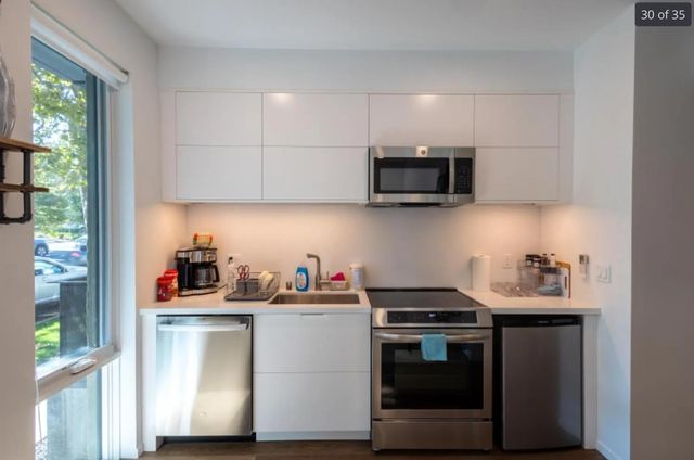 2419 Binnen Ln, Sacramento, CA 95818