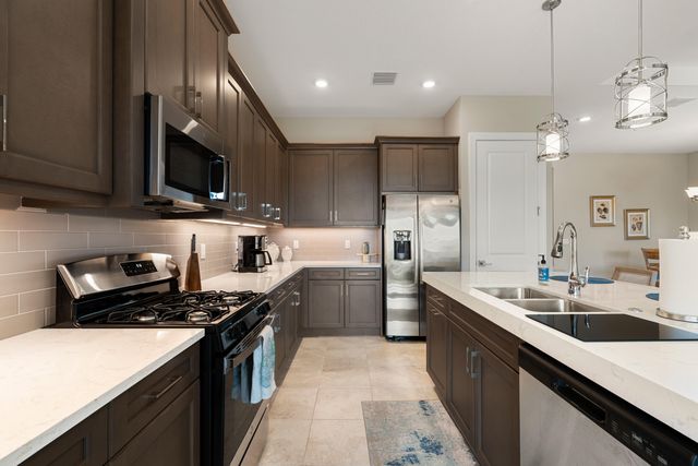 5426 Hutchinson Way, Westlake, FL 33470